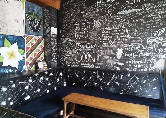 Hostal Bali Green